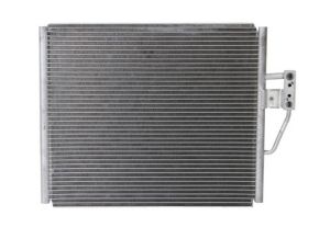  Радиатор климатик BMW 5 (E39), Z8 (E52) 2.0-4.9 /09.95-05.04/  NISSENS NIS 94529
