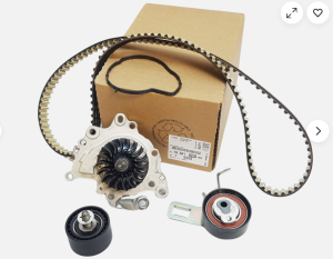 Комплект водна помпа + ангренажен ремък  (индивидуална поръчка) DS DS 3 / DS 3, DS 4 II, DS 7; CITROEN BERLINGO, C3 AIRCROSS I, C3 AIRCROSS II, C3 III, C4 CACTUS, C4 III, C4 SPACETOURER, C4 X 1.2-Electric (09.14-) ORIGINAL PSA 1638159680